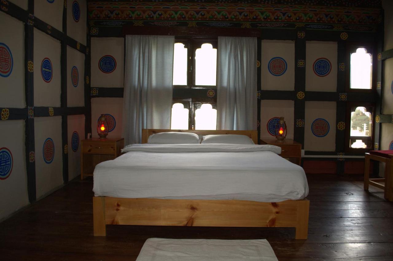 Ama'S Village Lodge Paro Eksteriør bilde