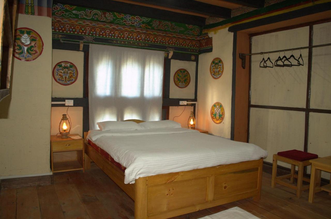 Ama'S Village Lodge Paro Eksteriør bilde