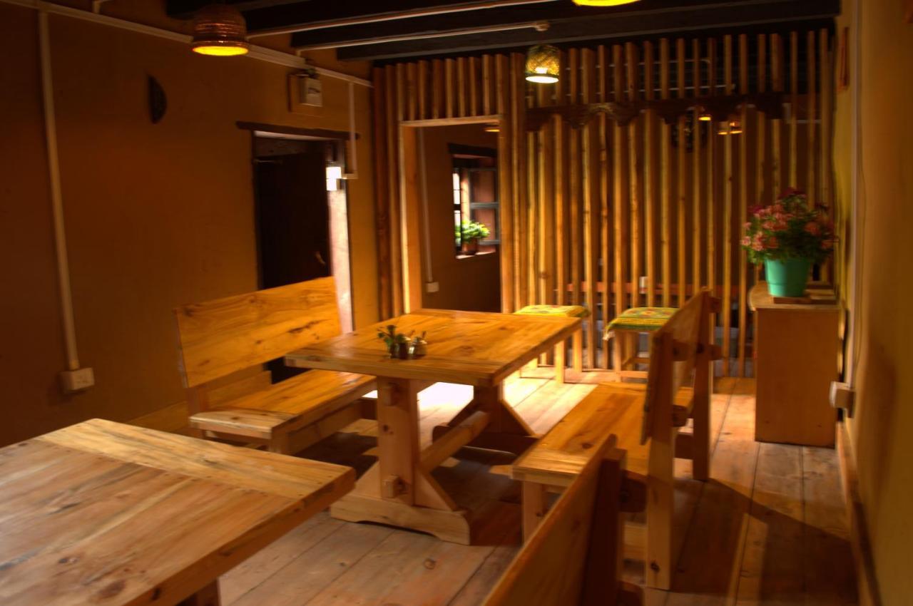 Ama'S Village Lodge Paro Eksteriør bilde